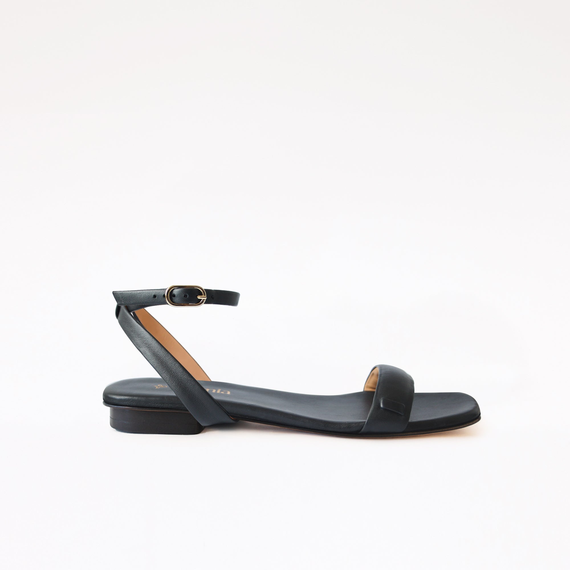 No Front Black