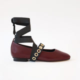 Burgundy Ballet Swap Black Ilhos