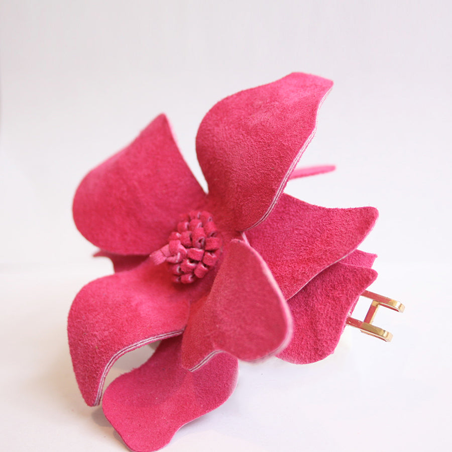 Framboise Camia's interchangeable Flower Strap
