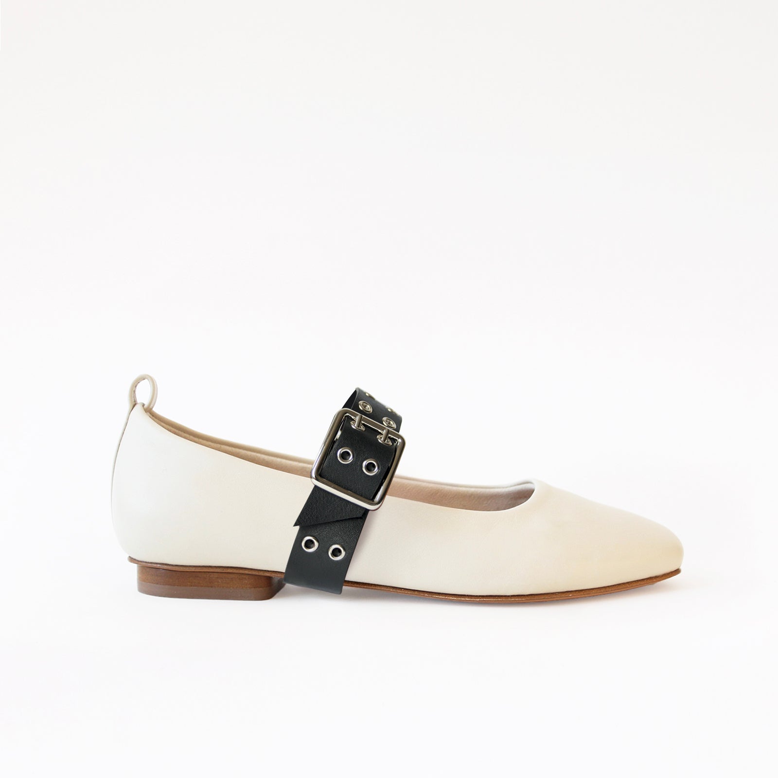 OffWhite - Black Buckle